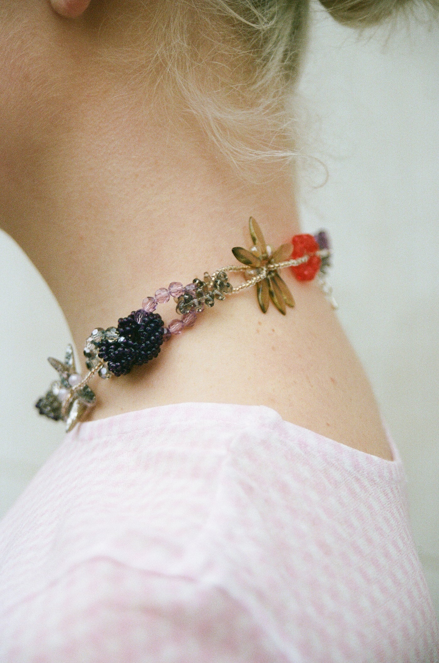 Jacob Dila necklace in amethyste – Available at PERSEI
