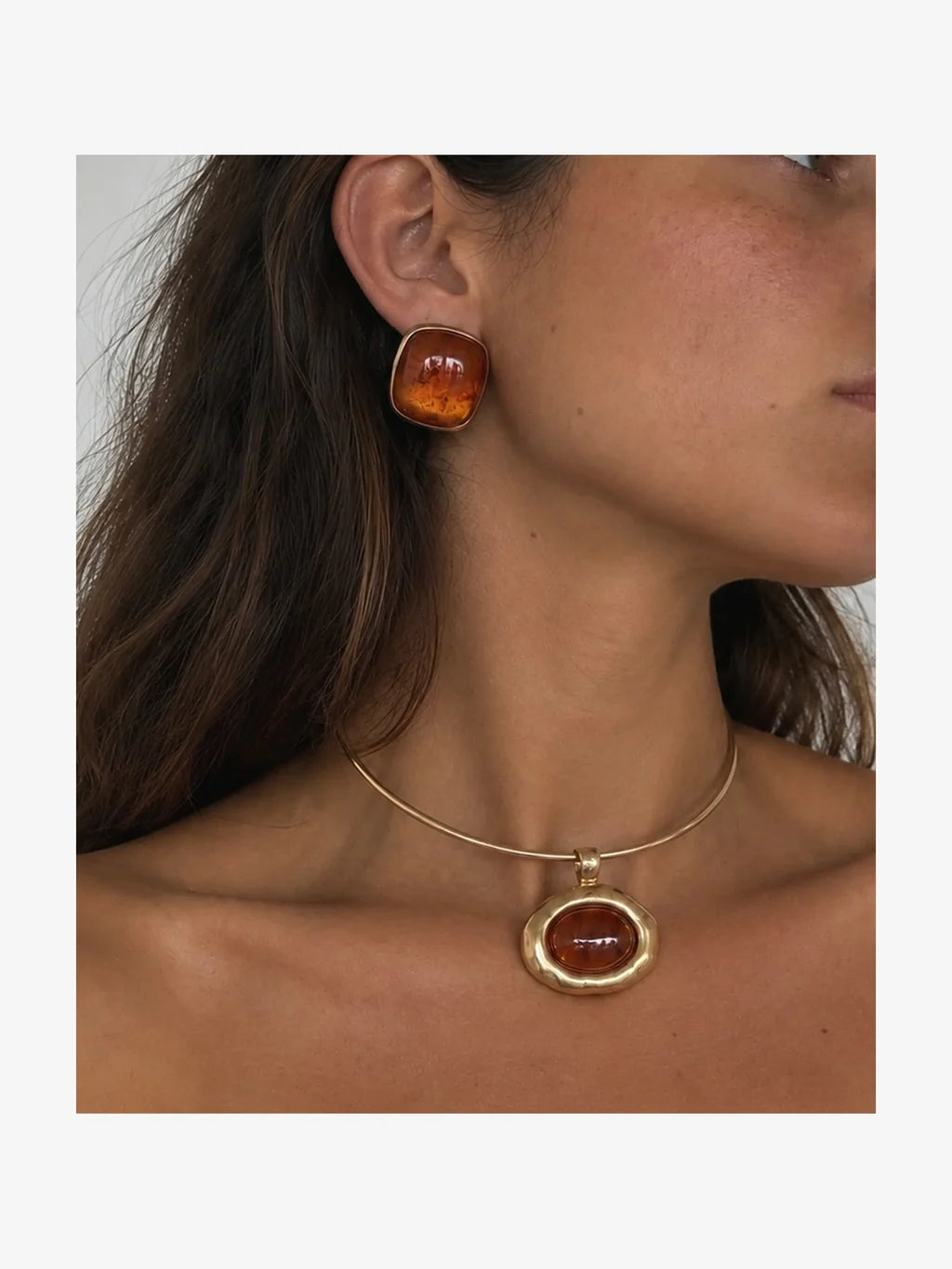 Alba Necklace / ambar