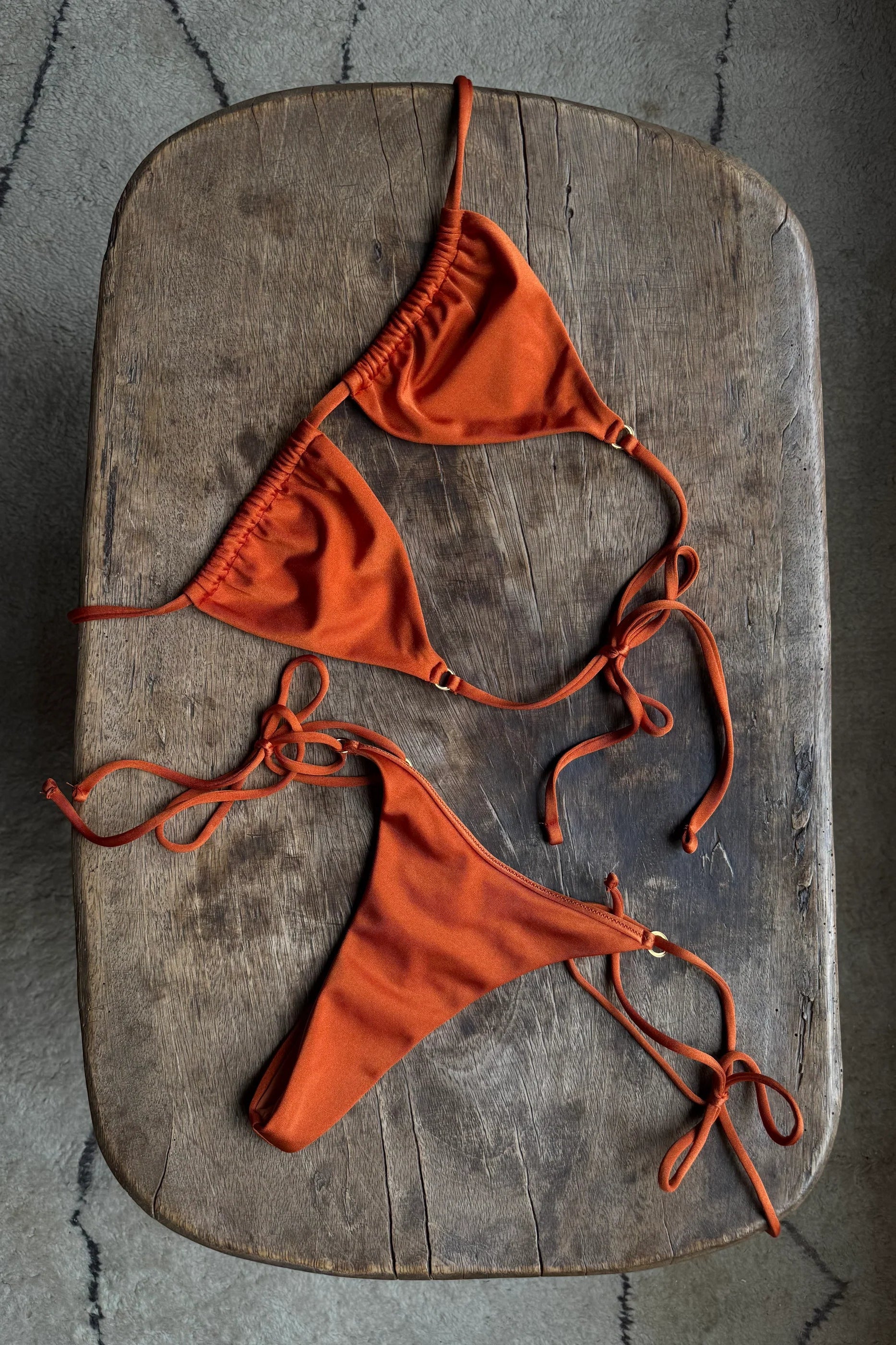 Palm Bottom / orange sunset