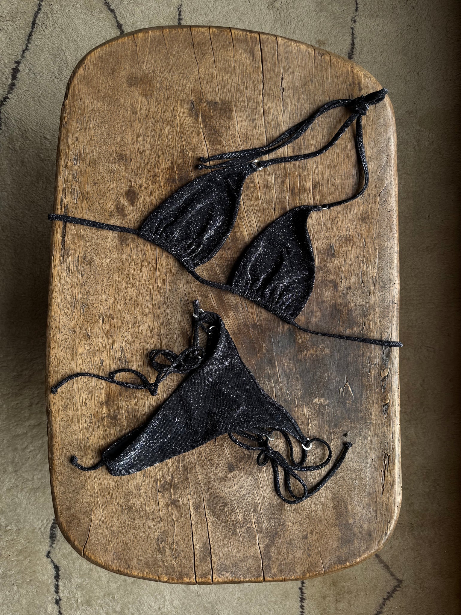 Palm Bottom / midnight black