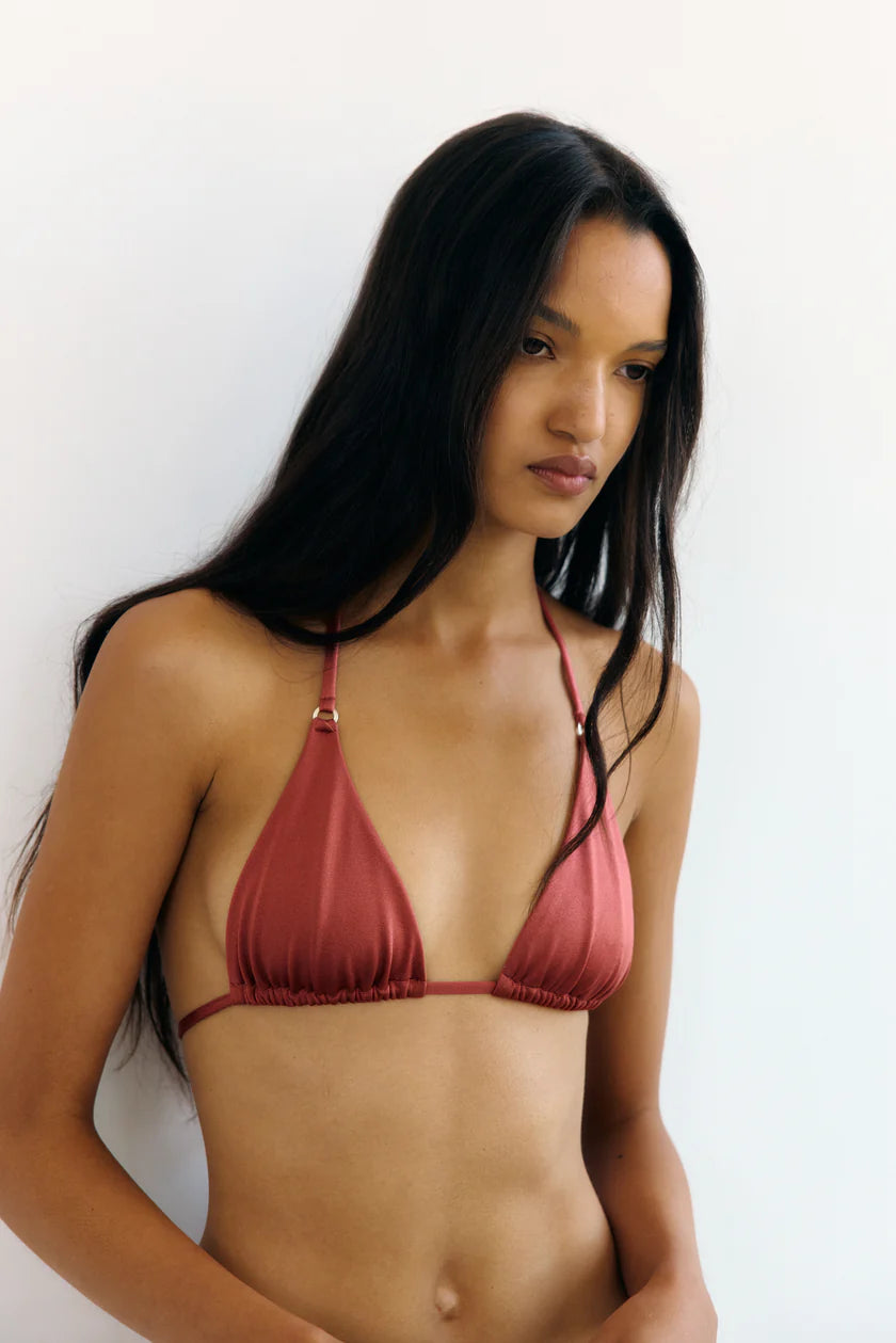 Anane Zahara bikini top in dusty rose – Available at PERSEI