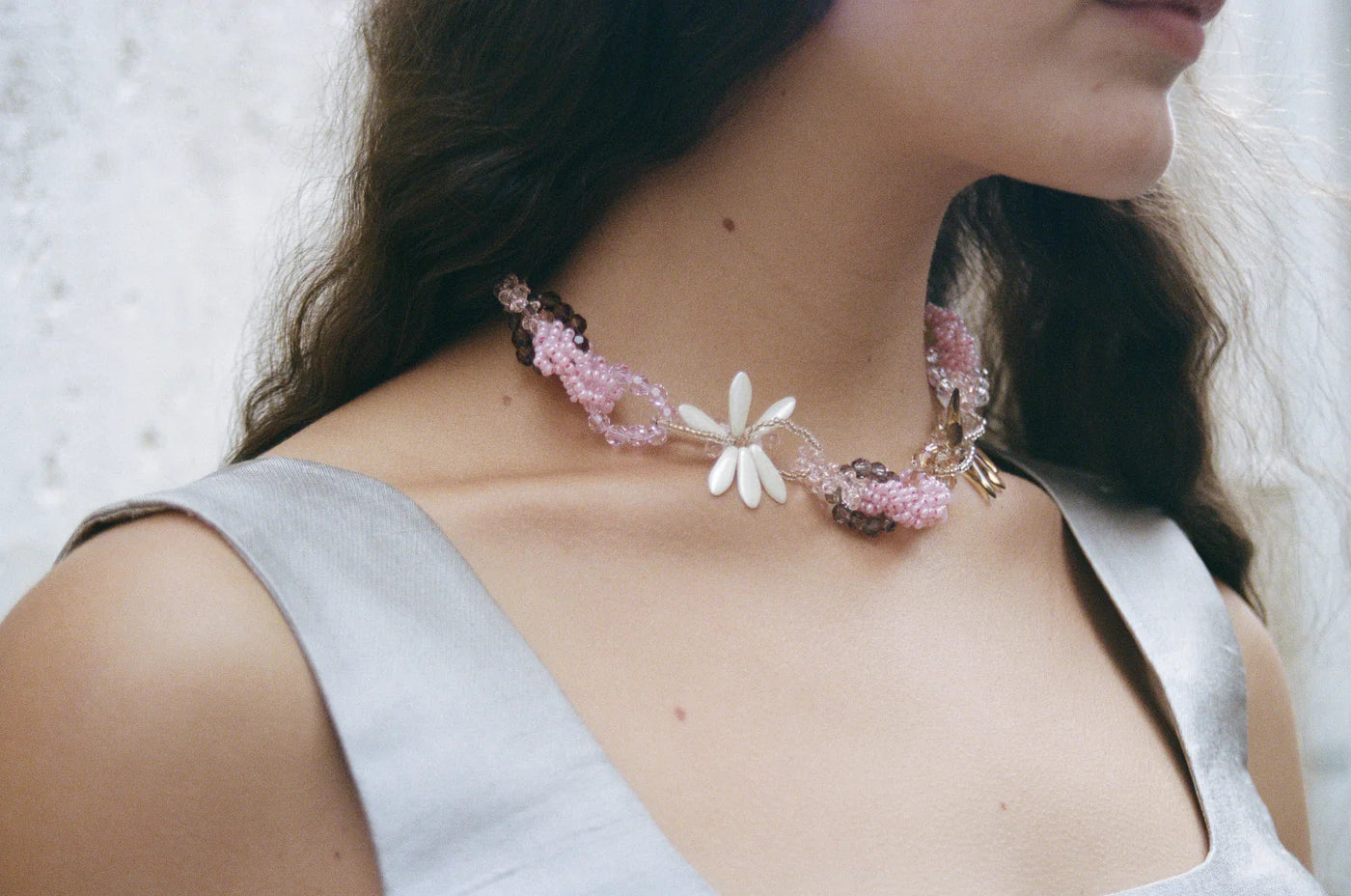 Jacob Dila necklace in pink – Available at PERSEI