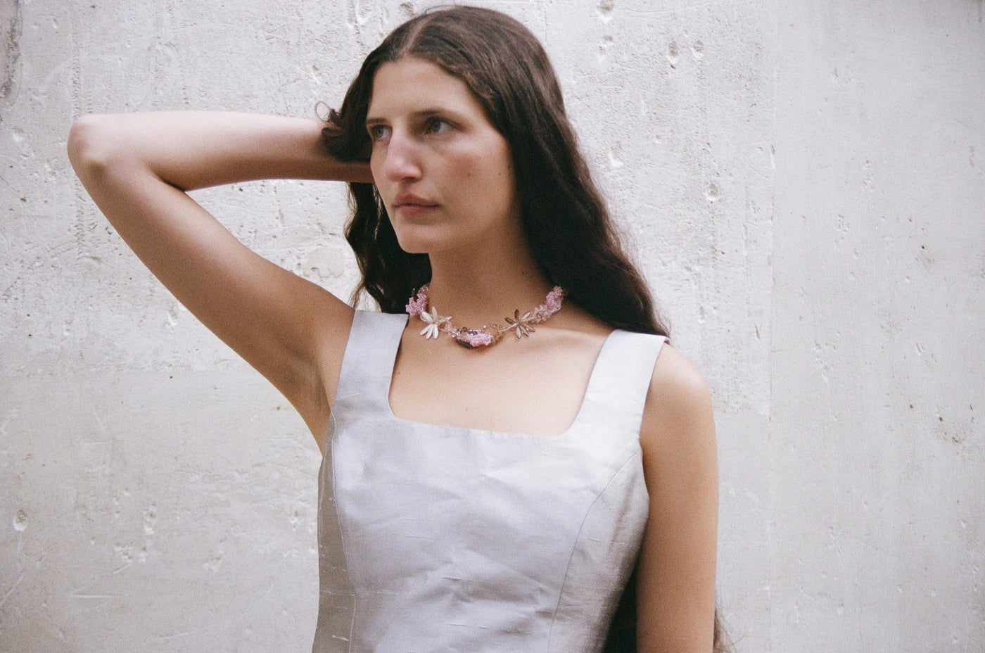 Jacob Dila necklace in pink – Available at PERSEI